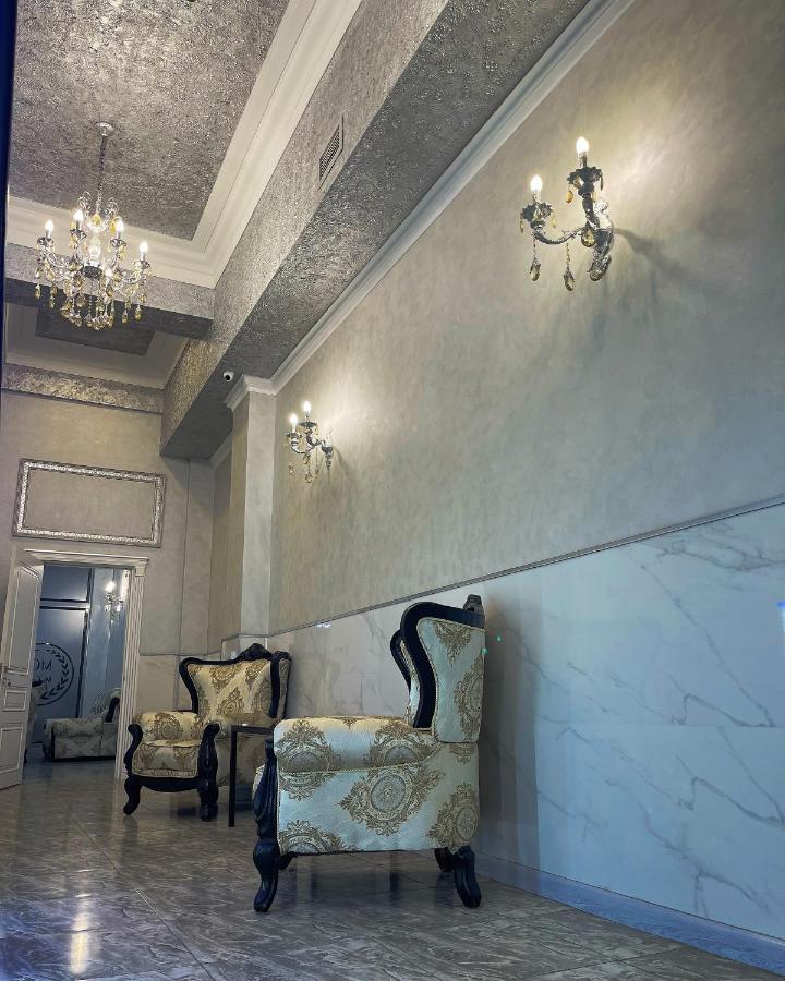 Midcity Hostel Єреван Екстер'єр фото